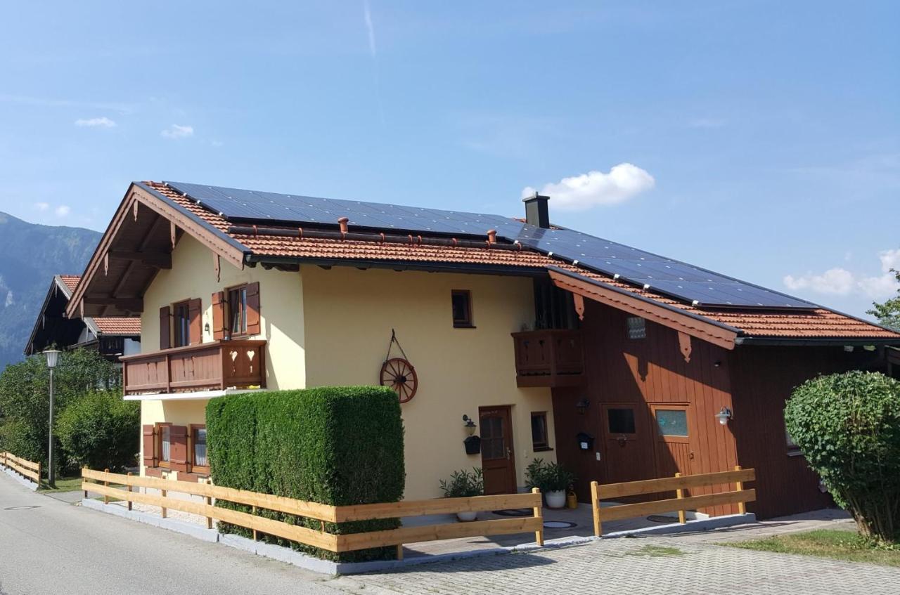 Chiemgauferienwohnungen - Wanderlust Und Alpenrose Унтервессен Екстер'єр фото
