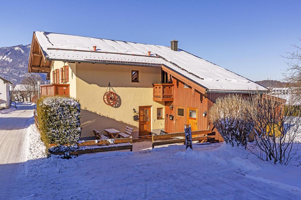 Chiemgauferienwohnungen - Wanderlust Und Alpenrose Унтервессен Екстер'єр фото